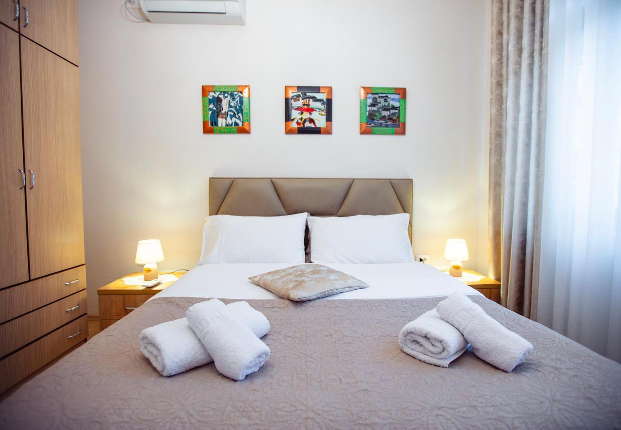 Tirana Center Apartment - Zogu I Boulevard Exterior photo
