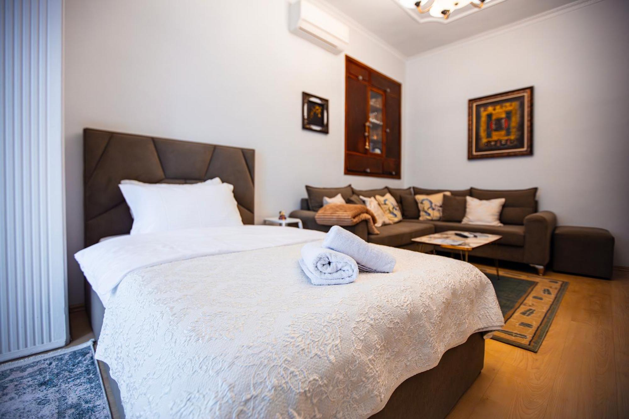 Tirana Center Apartment - Zogu I Boulevard Exterior photo