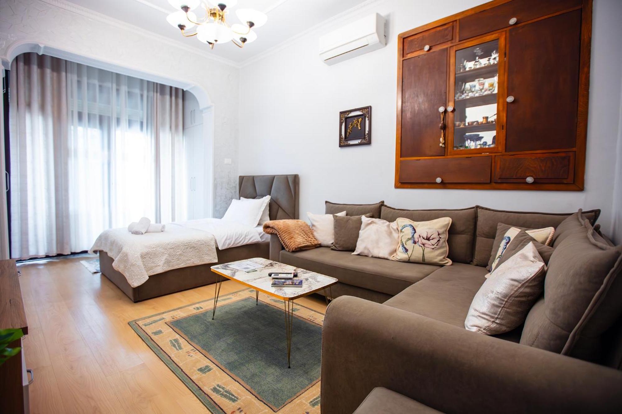 Tirana Center Apartment - Zogu I Boulevard Exterior photo
